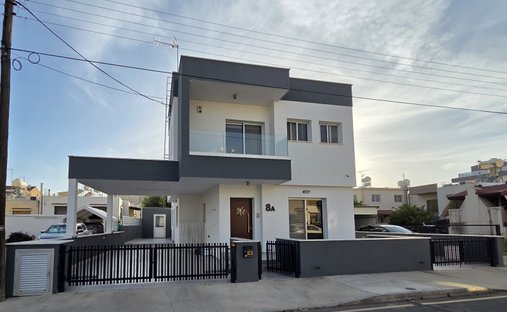 House in Kato Polemidia, Limassol, Cyprus 1