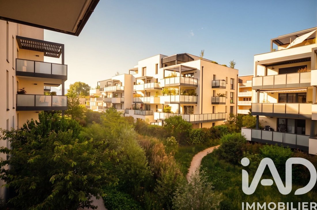 Apartment in Ferney-Voltaire, Auvergne-Rhône-Alpes, France 2 - 18038558
