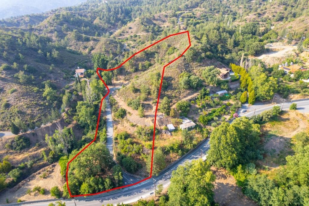 Land in Kato Platres, Limassol, Cyprus 4 - 18658585