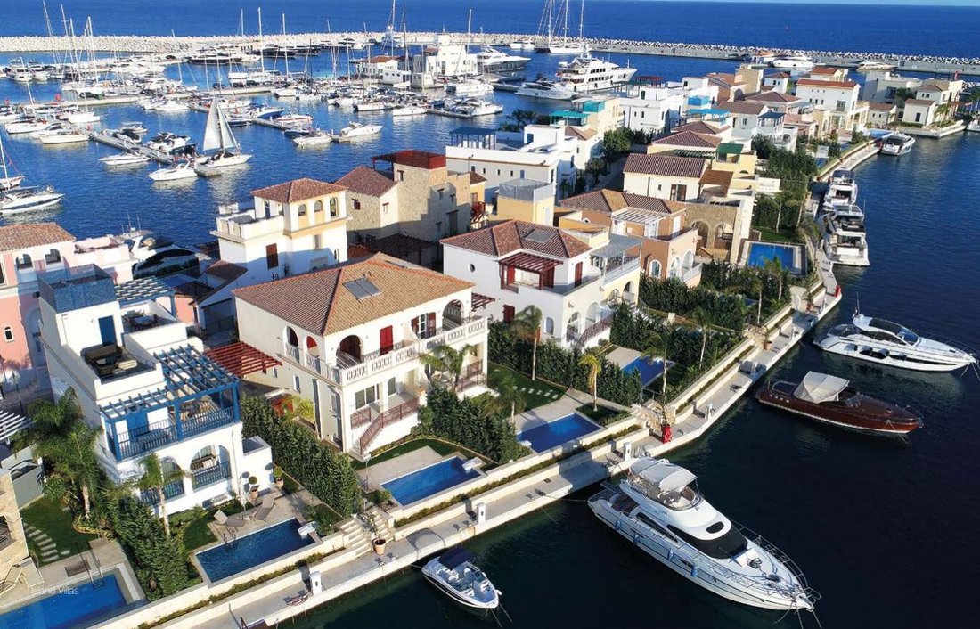 House in Limassol, Limassol, Cyprus 3 - 18658474