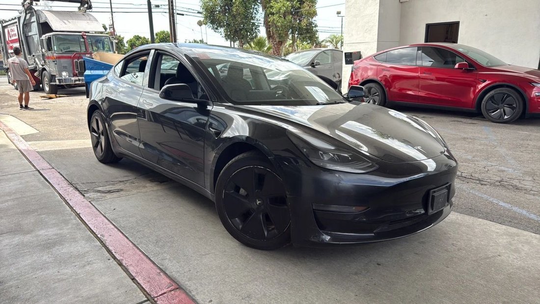 Sedan in Azusa, CA, United States 2 - 18658315