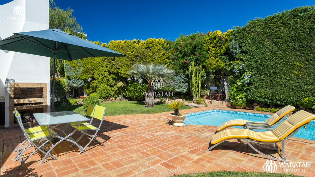 Villa in Vale do Lobo, Almancil, Portugal 3 - 18657992