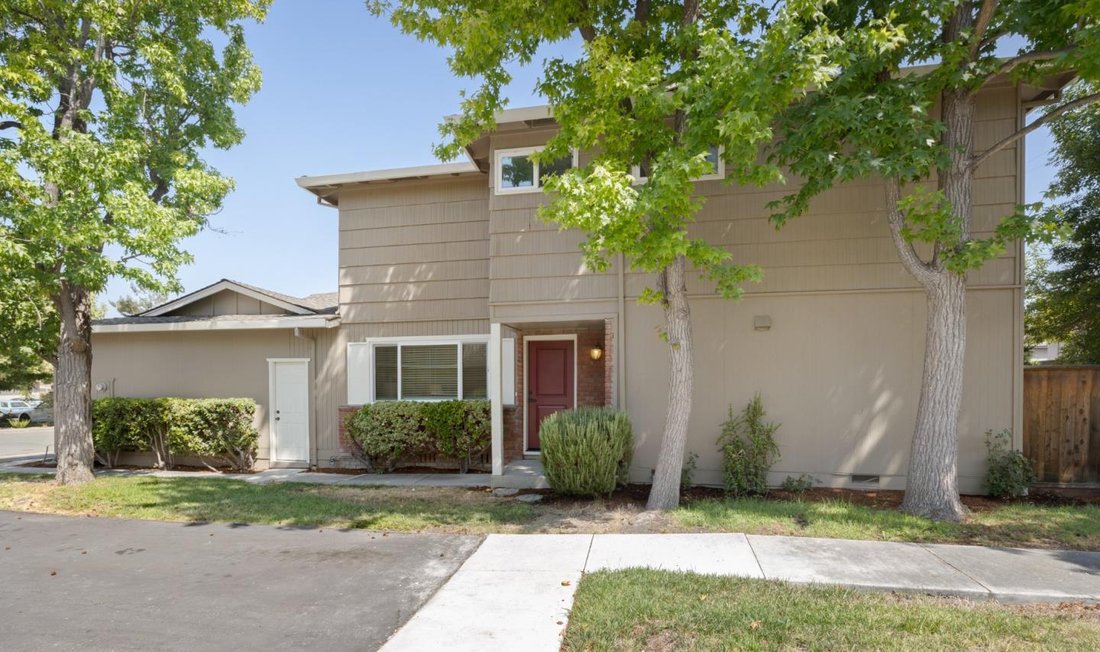 Villa in Mountain View, California, United States 2 - 18658048