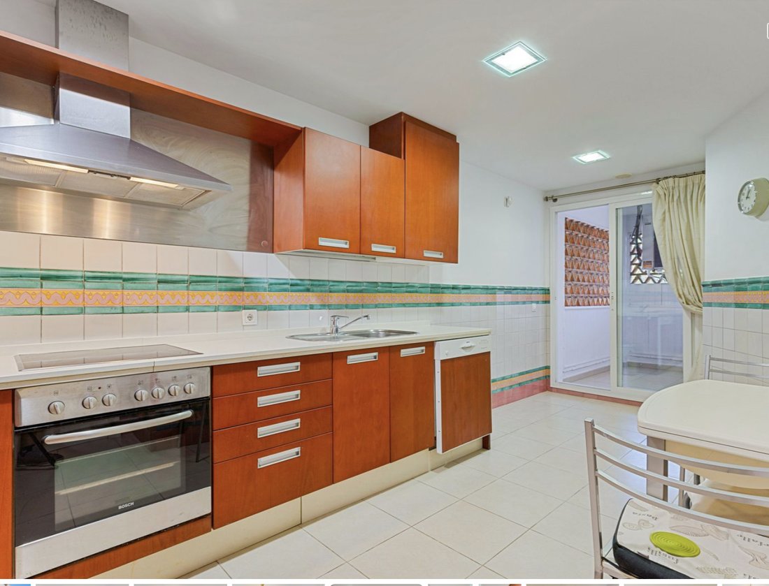 Apartment in San Pedro de Alcantara, Andalusia, Spain 4 - 18658362