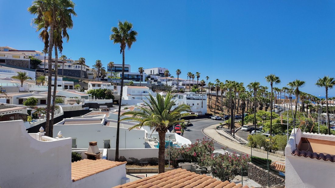 Villa in Costa Adeje, Adeje, Canary Islands 1 - 18658356