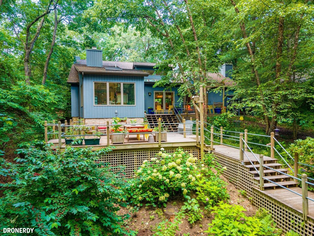 Casa a Beverly Shores, Indiana, Stati Uniti 1 - 18606855