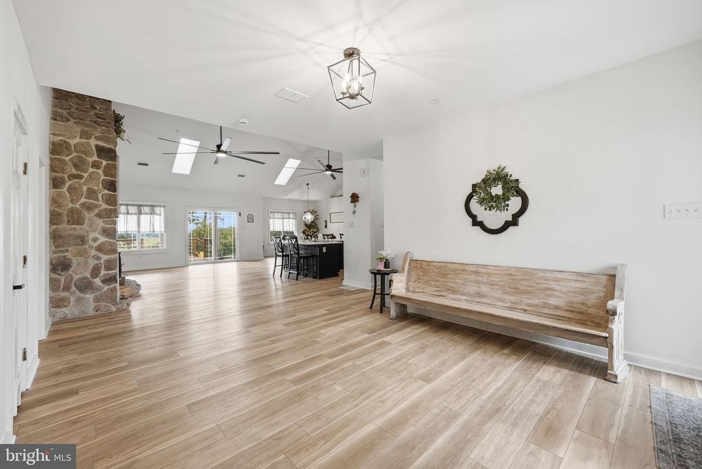 House in Keymar, Maryland, United States 3 - 18658066