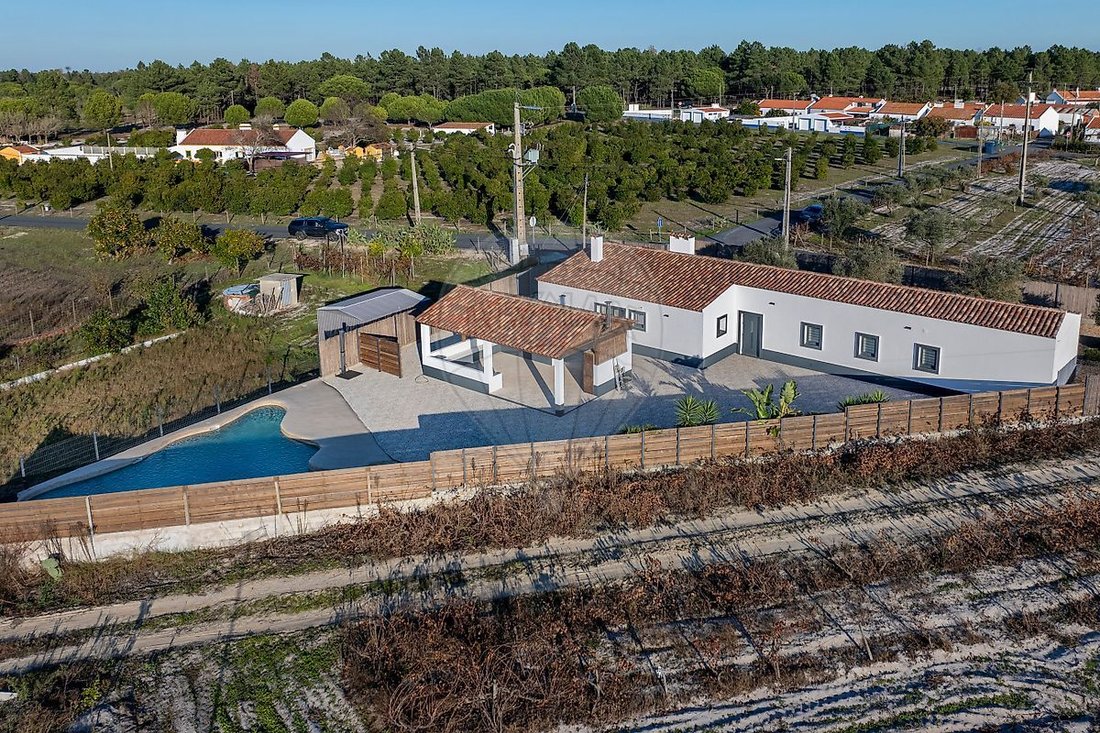 Villa in Grandola e Santa Margarida da Serra, Setubal, Portugal 1 - 16996398