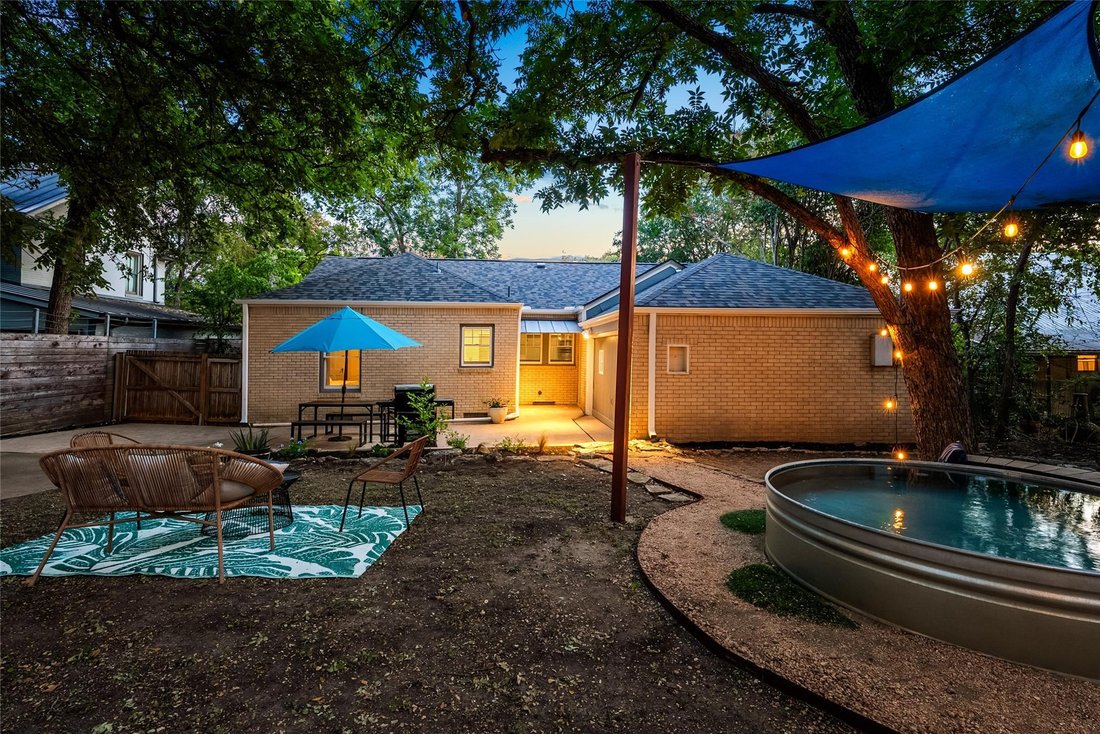 House in Austin, Texas, United States 5 - 18658036