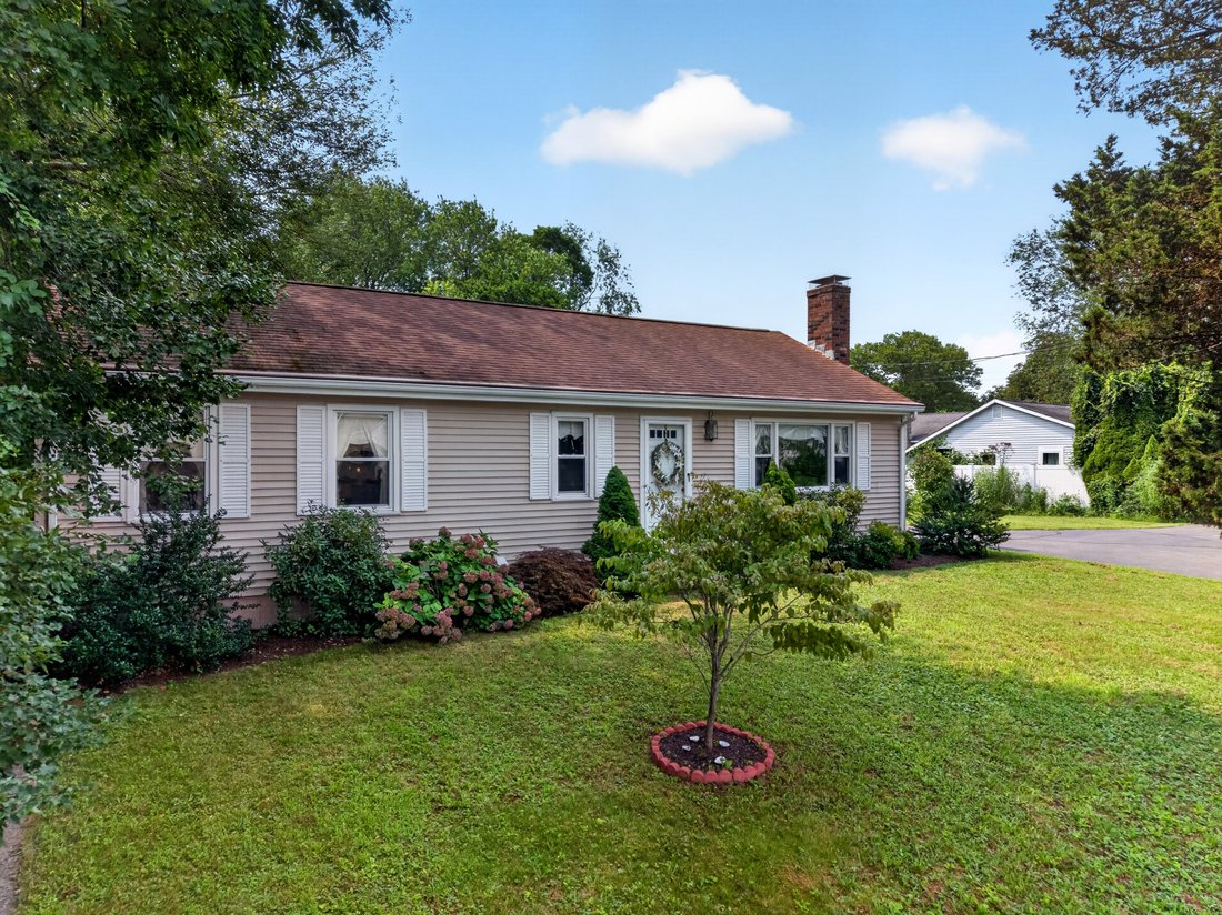 House in Old Saybrook, Connecticut, United States 4 - 18658676