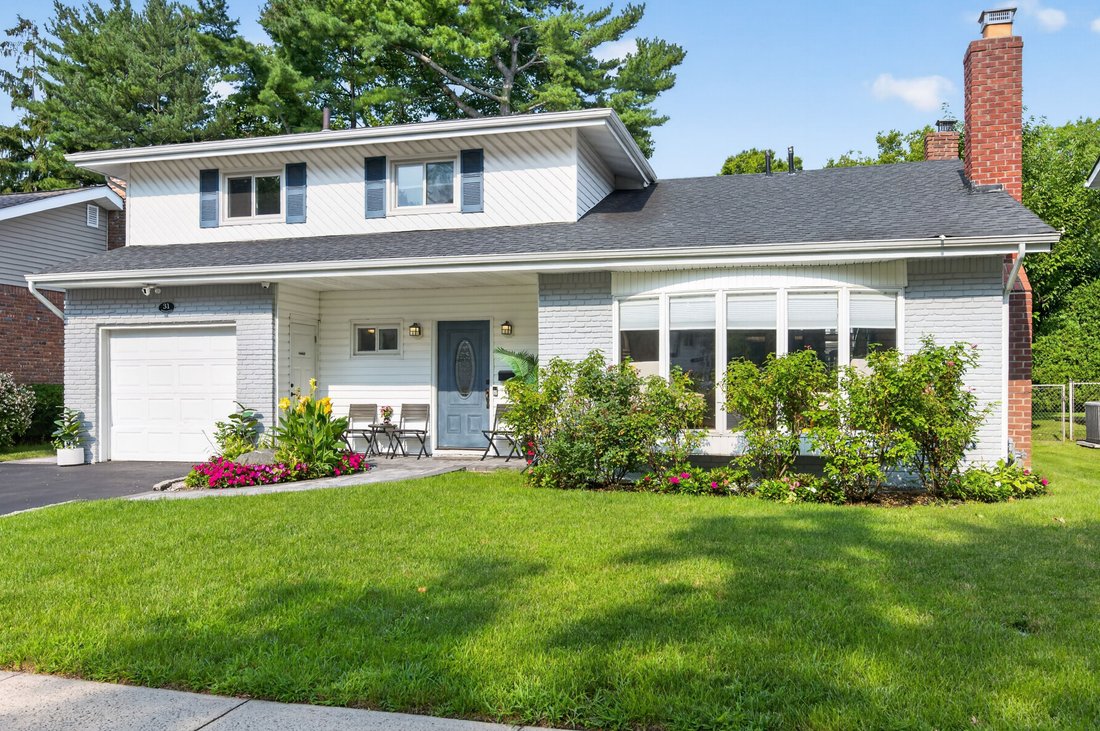 House in Port Washington, New York, United States 2 - 18658680