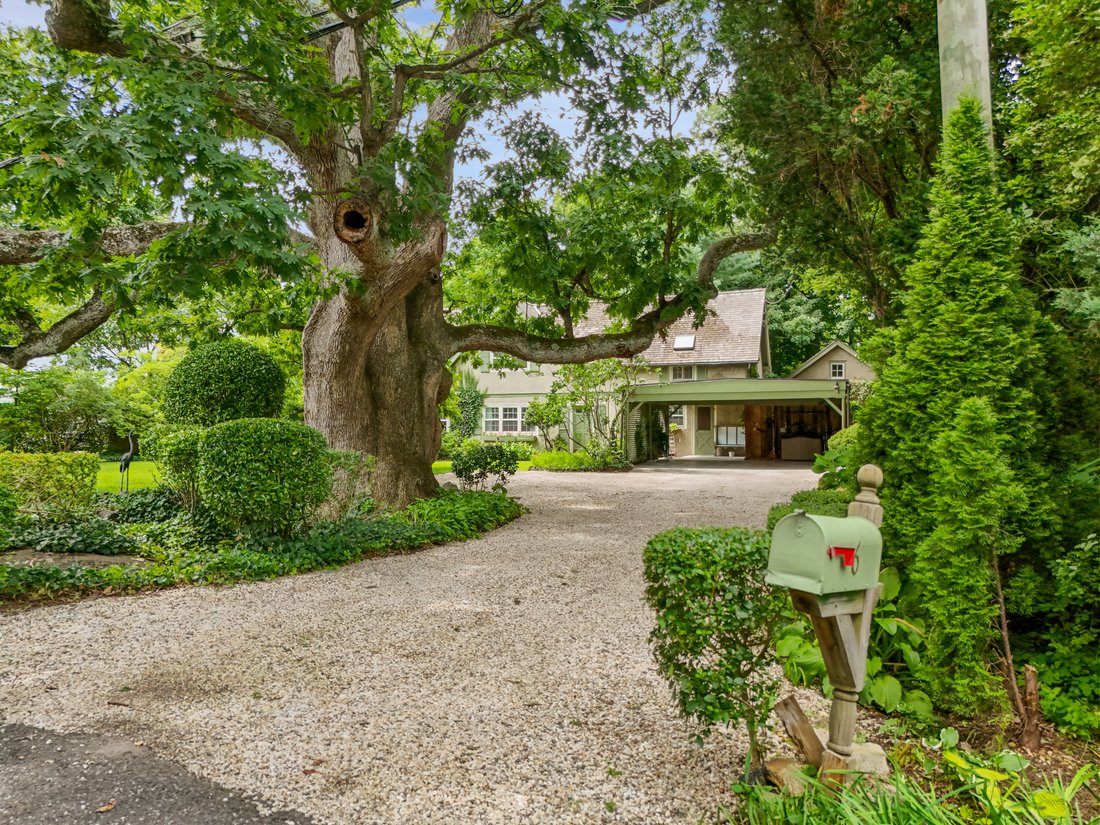 House in Greenwich, Connecticut, United States 4 - 18658672