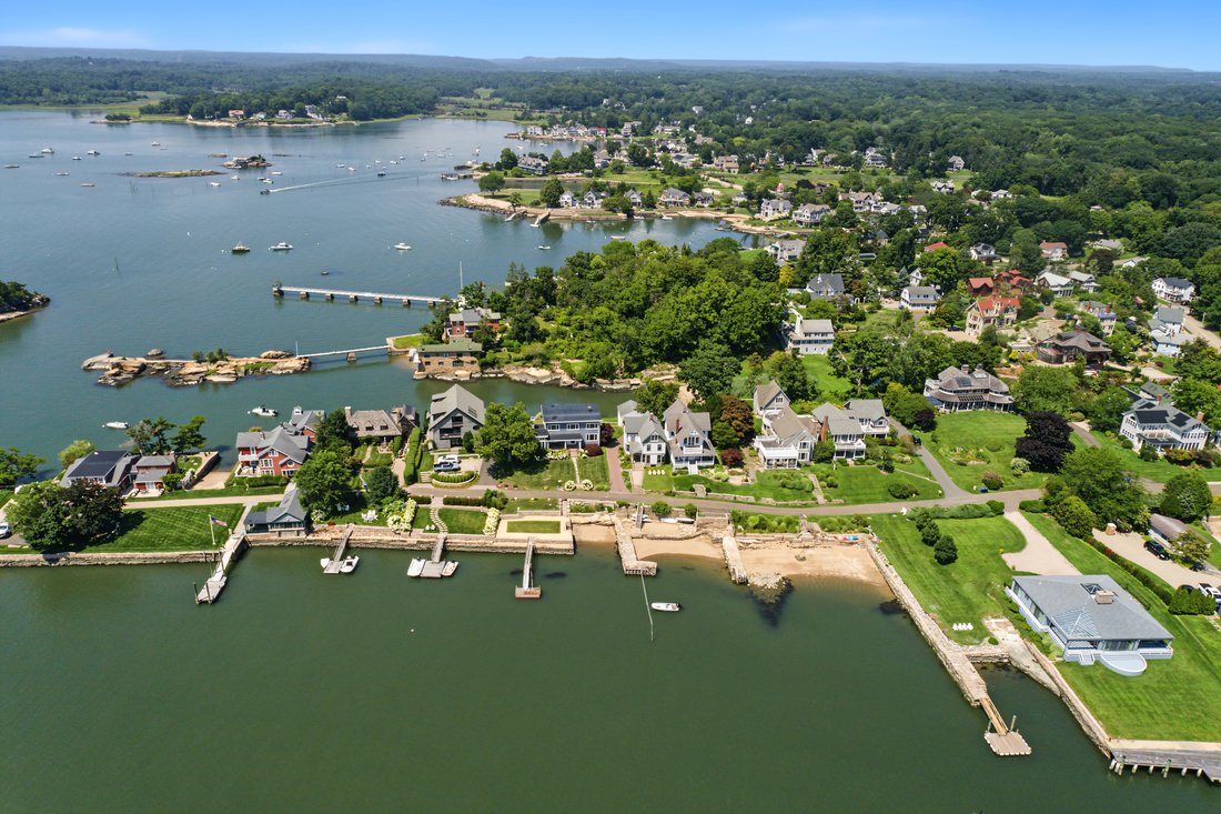 House in Branford, Connecticut, United States 3 - 18658695