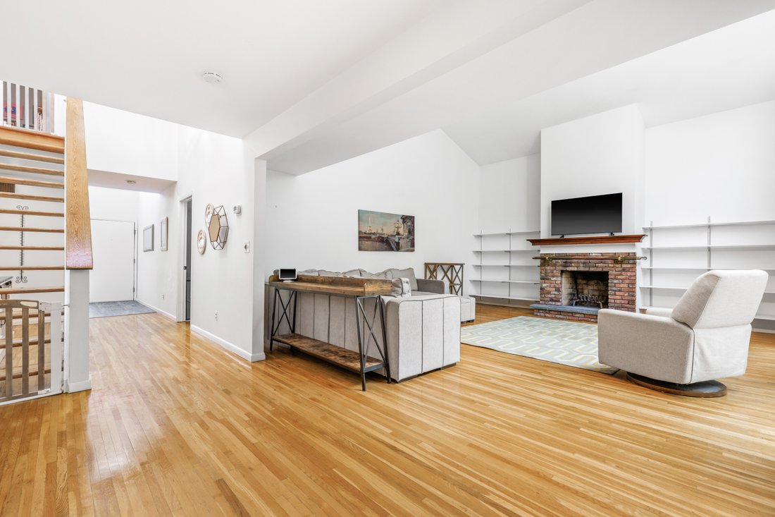House in Port Chester, New York, United States 5 - 18658675