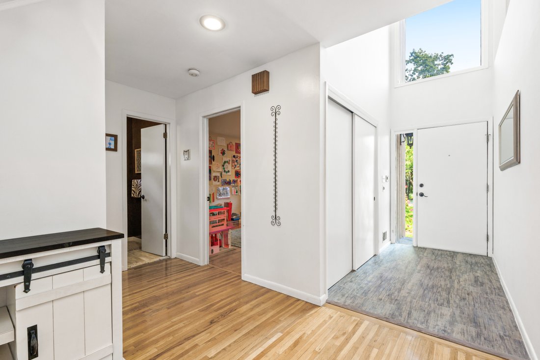 House in Port Chester, New York, United States 3 - 18658675