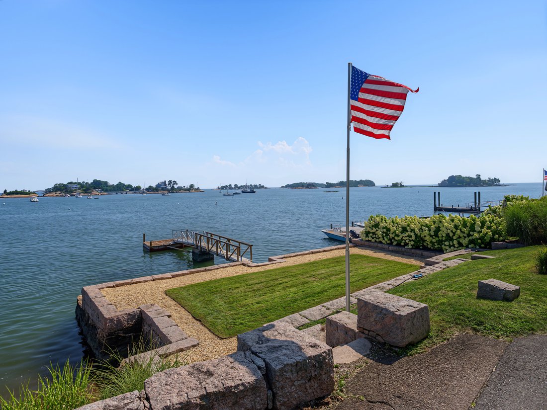 House in Branford, Connecticut, United States 5 - 18658695