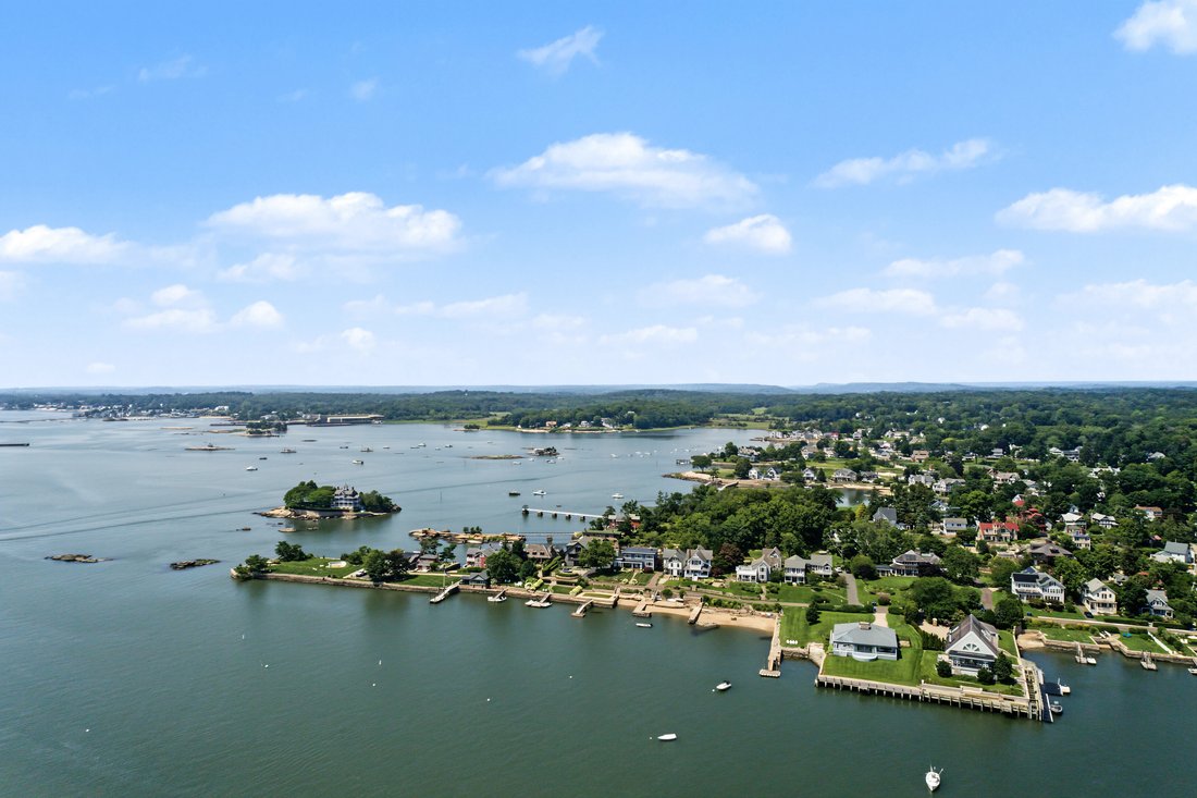 House in Branford, Connecticut, United States 1 - 18658695