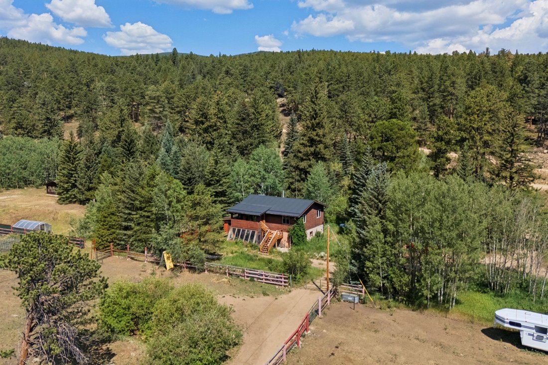 Nederland, Colorado, United States 2 - 18658678