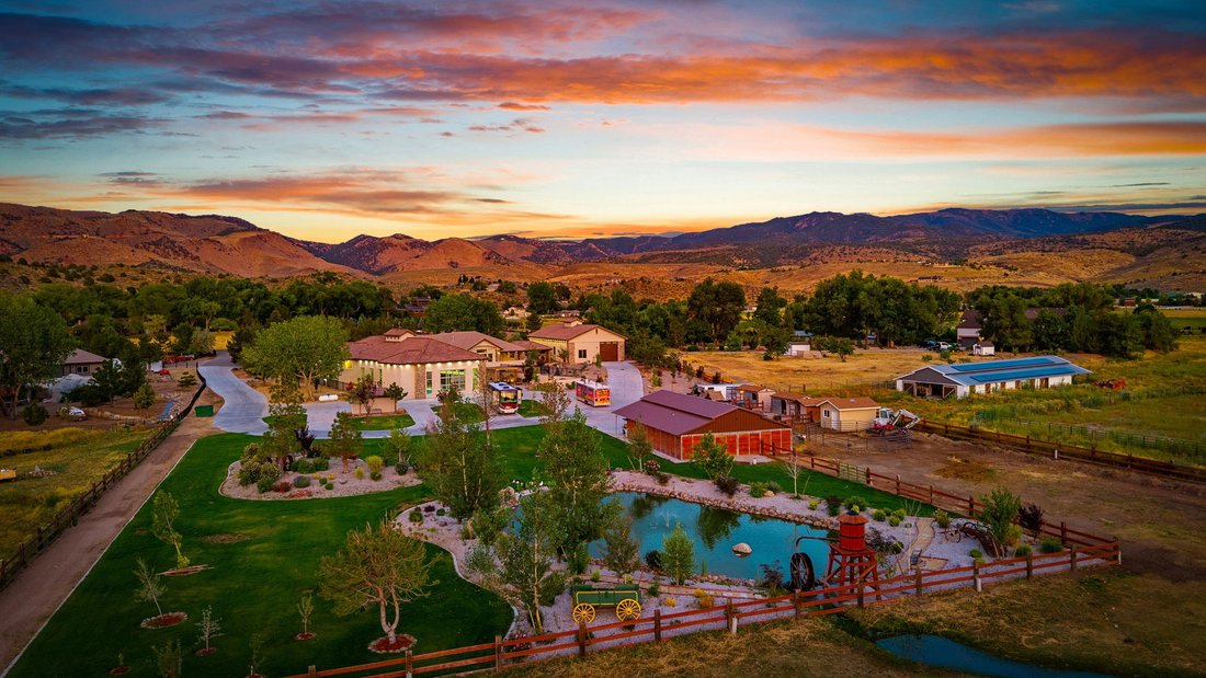 Estate in Reno, Nevada, United States 1 - 18658806