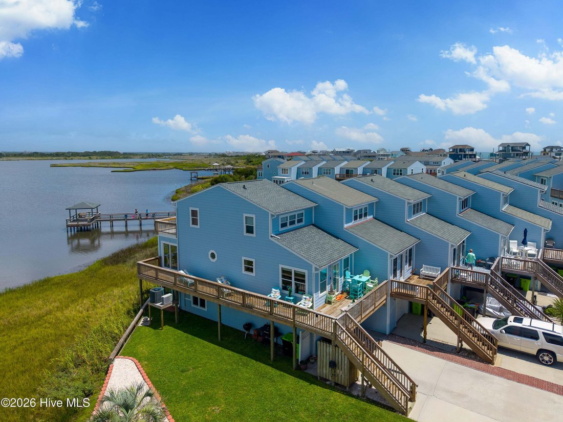 House in North Topsail Beach, North Carolina, United States 2 - 18658935