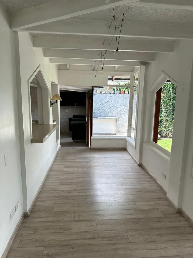 House in Quito, Pichincha, Ecuador 4 - 18658856
