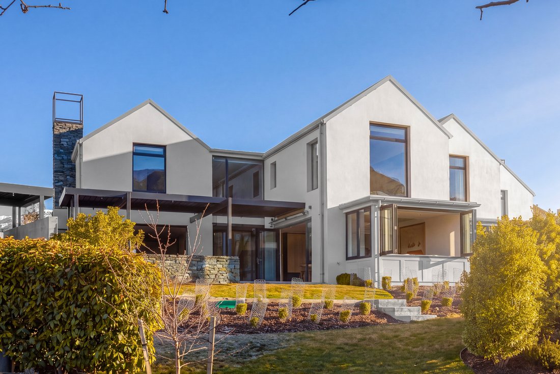 House in Arrowtown, Otago, New Zealand 1 - 18664682