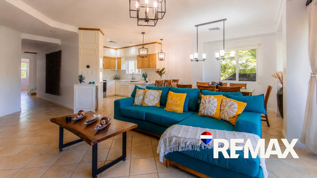 Condo in Playa Herradura, Puntarenas Province, Costa Rica 4 - 18661002