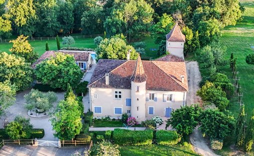 Estate in Fleurance, Occitania, France 1