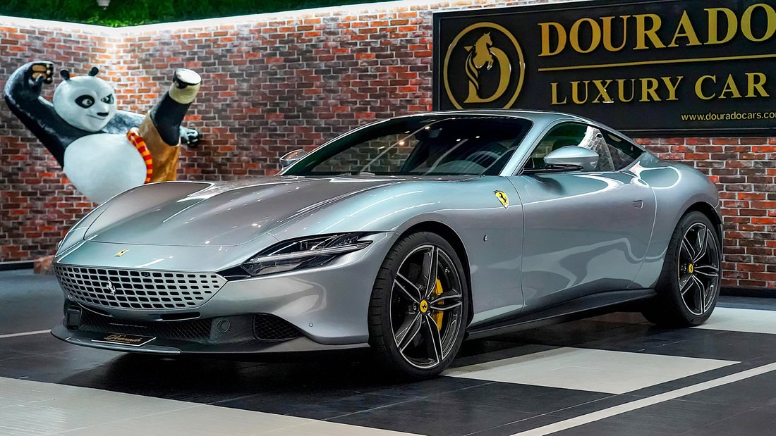 Coupe in Dubai, United Arab Emirates 5 - 18665366