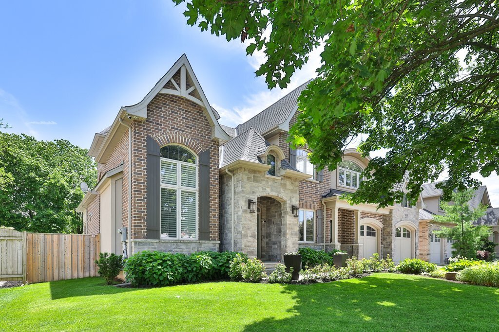 House in Burlington, Ontario, Canada 2 - 18660820