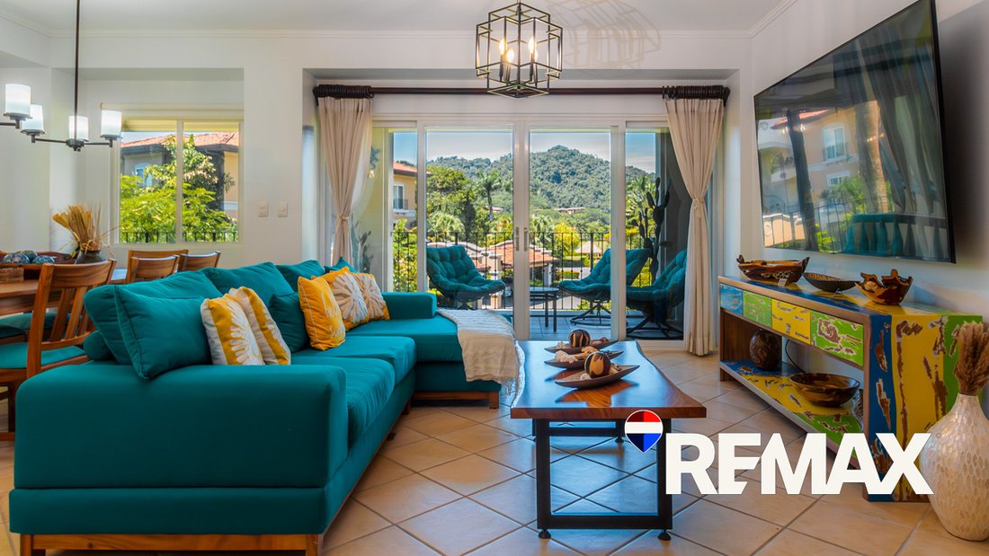 Condo in Playa Herradura, Puntarenas Province, Costa Rica 1 - 18661002