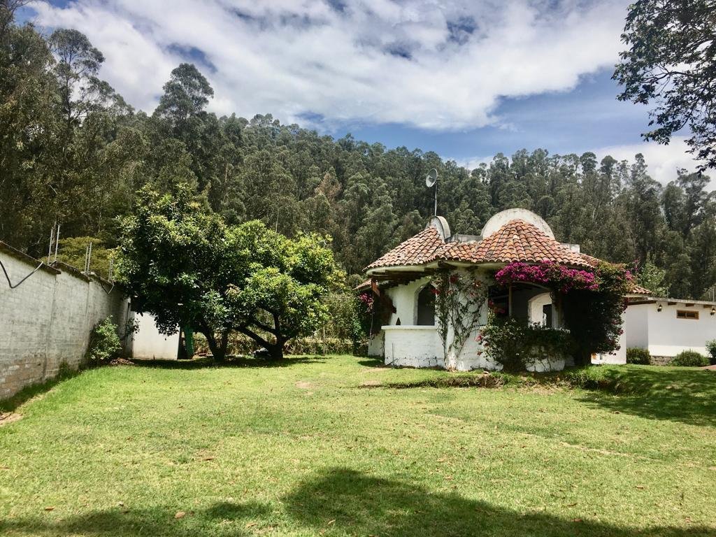Land in Quito, Pichincha, Ecuador 2 - 18661474