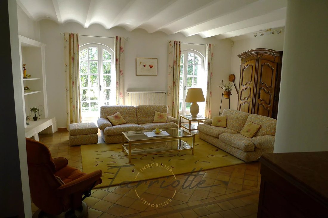 Villa in Pierrelatte, Auvergne-Rhone-Alpen, Frankreich 3 - 18660645