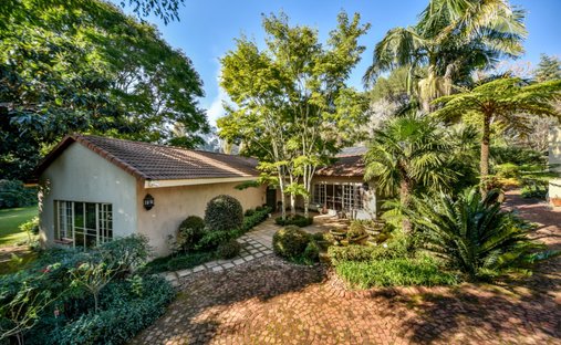 House in Garsfontein, Gauteng, South Africa 1