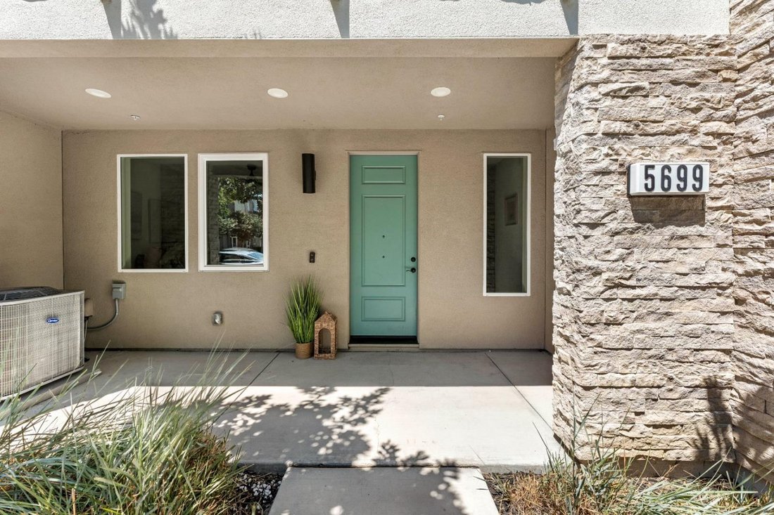 Townhouse in Dublin, California, United States 3 - 18671537
