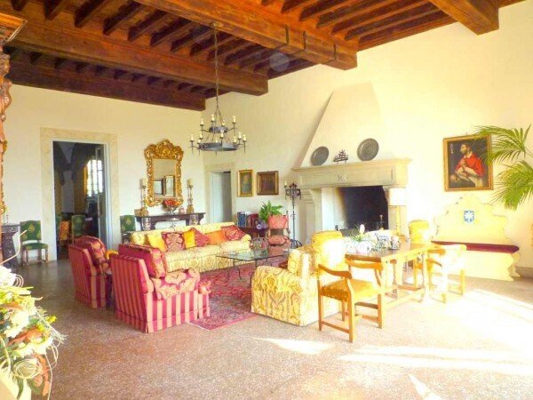 Country House in Historic Center, Lucca, Tuscany 2 - 18667921