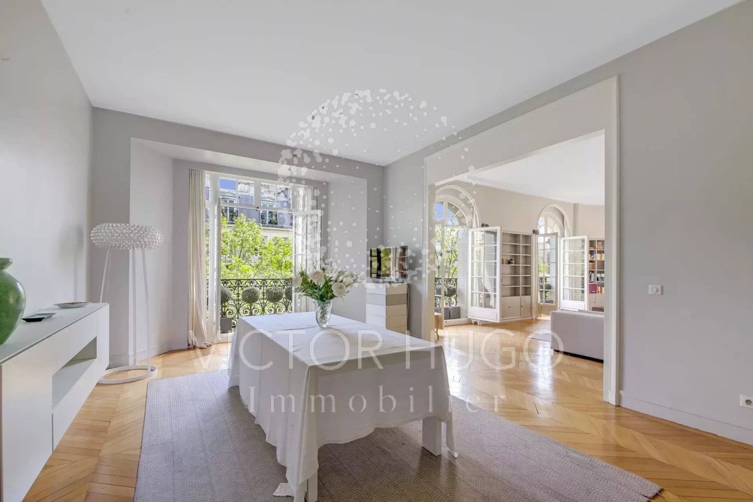 Apartment in Bois de Boulogne, Paris 16e Arrondissement, Paris 2 - 15869093