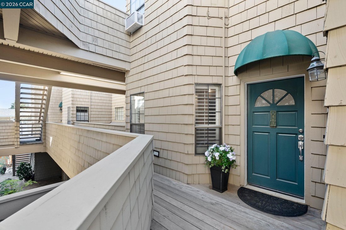 Condo in Palo Alto, California, United States 4 - 18662319