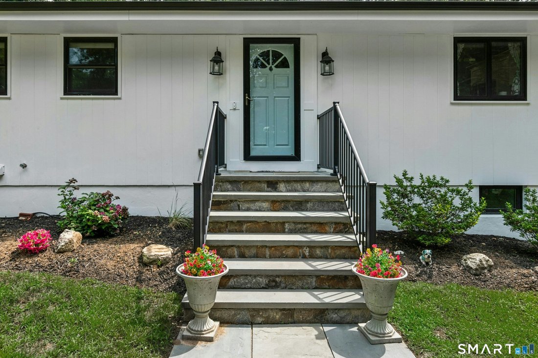 House in Stamford, Connecticut, United States 3 - 18665564