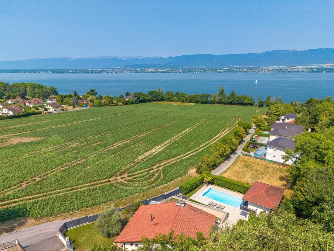 House in Chens-sur-Léman, Auvergne-Rhône-Alpes, France 2 - 18669500