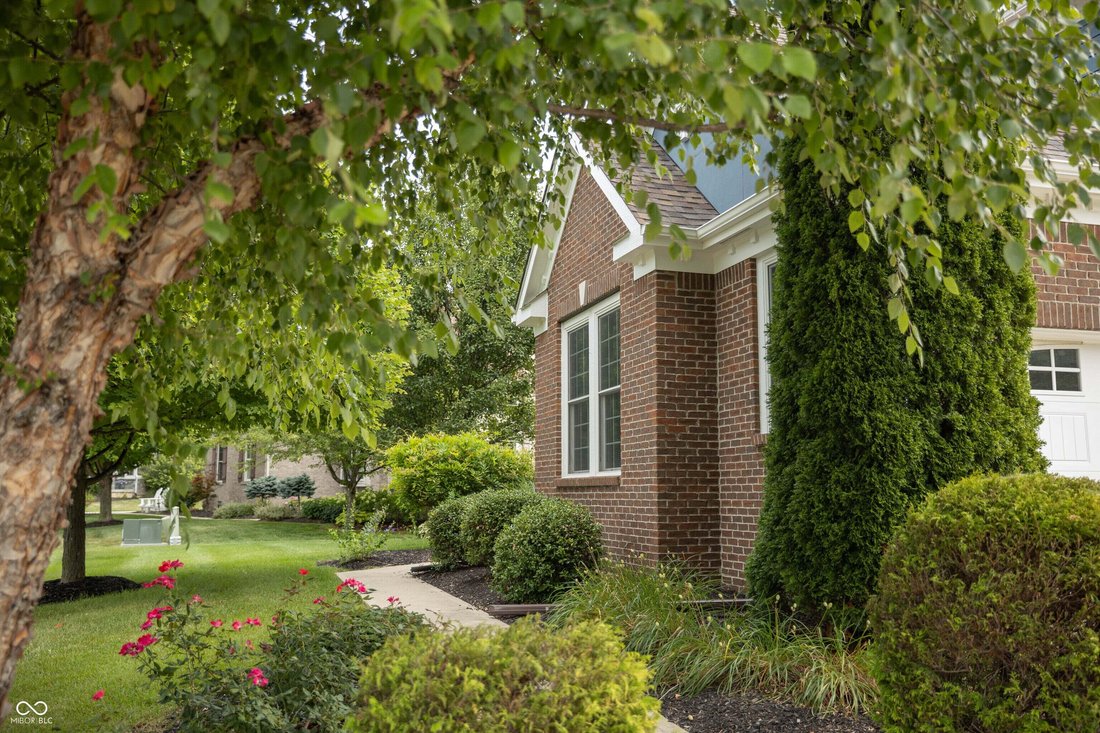 House in Zionsville, Indiana, United States 5 - 18662613