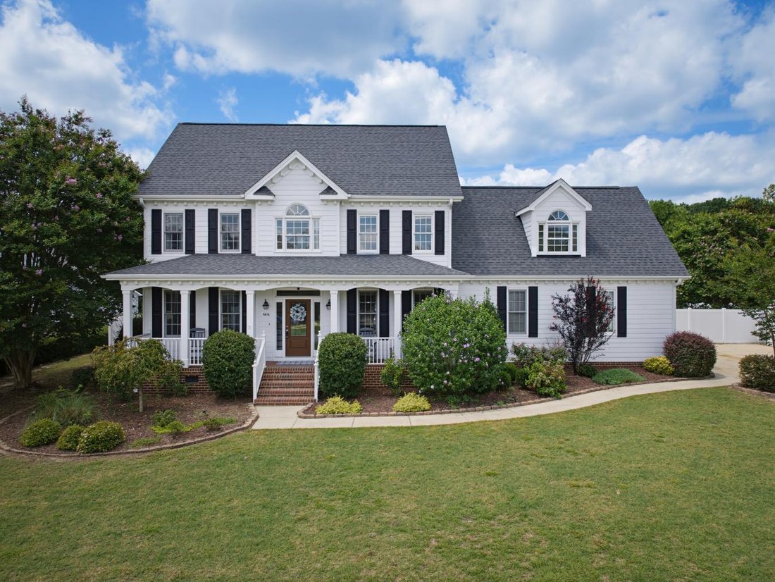 House in Fuquay-Varina, North Carolina, United States 1 - 18670934