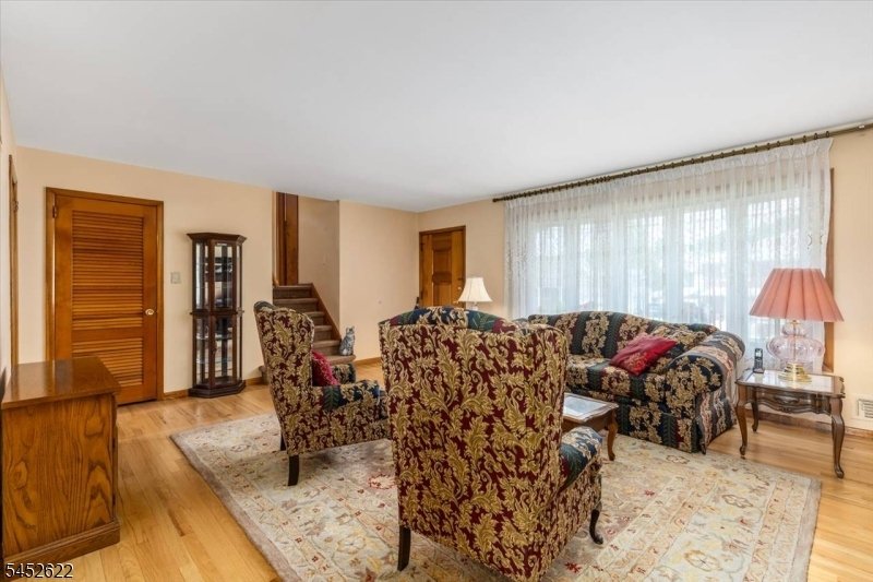 House in Clifton, New Jersey, United States 3 - 18660010
