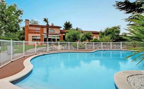 House in Saint Cyprien, Toulouse, France 1