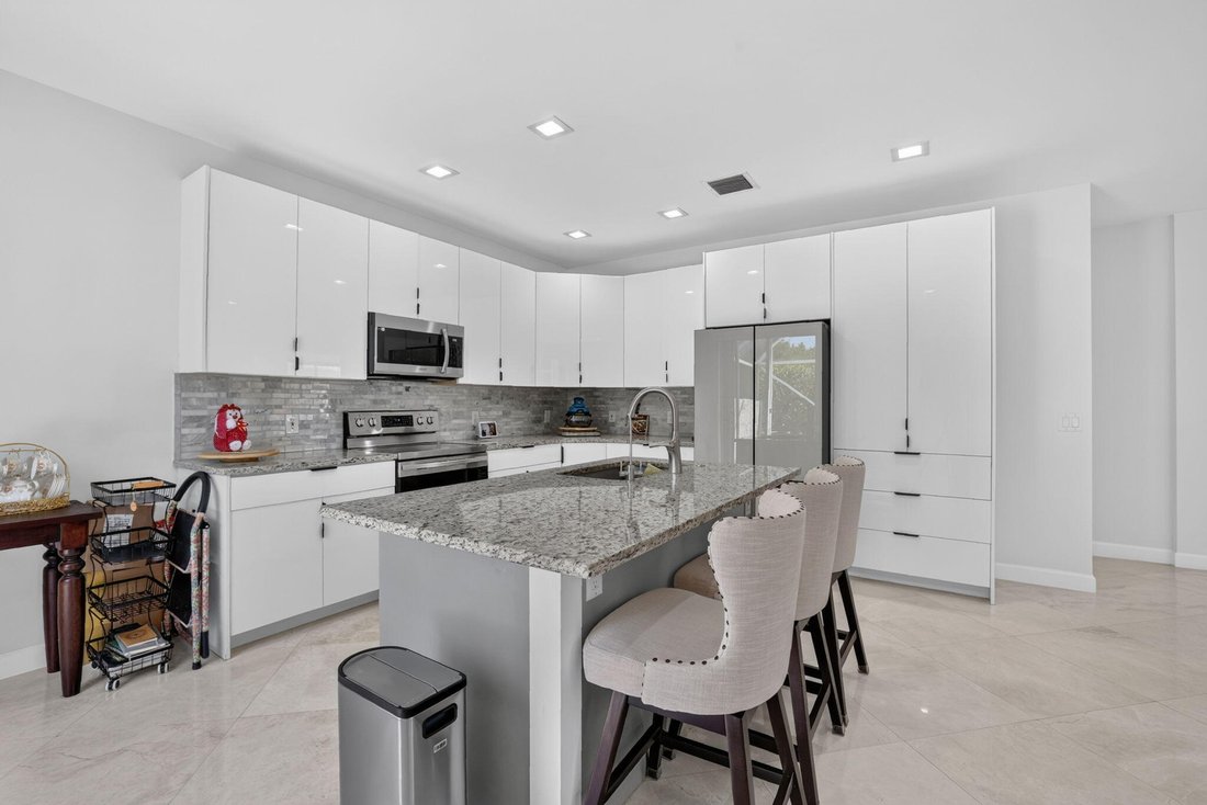 House in Coconut Creek, Florida, United States 3 - 18662989