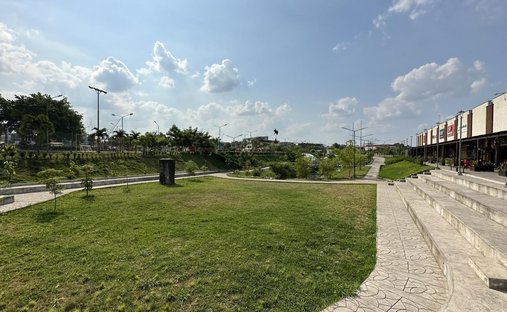 Land in Quevedo, Los Rios, Ecuador 1