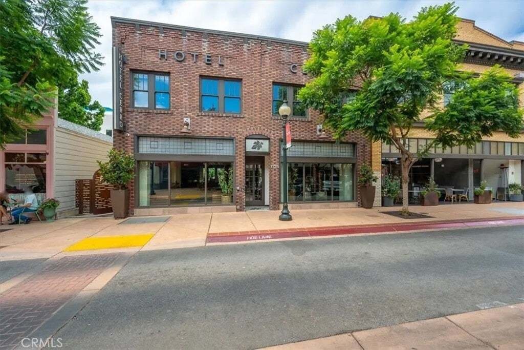 Condo in San Luis Obispo, California, United States 3 - 18669394