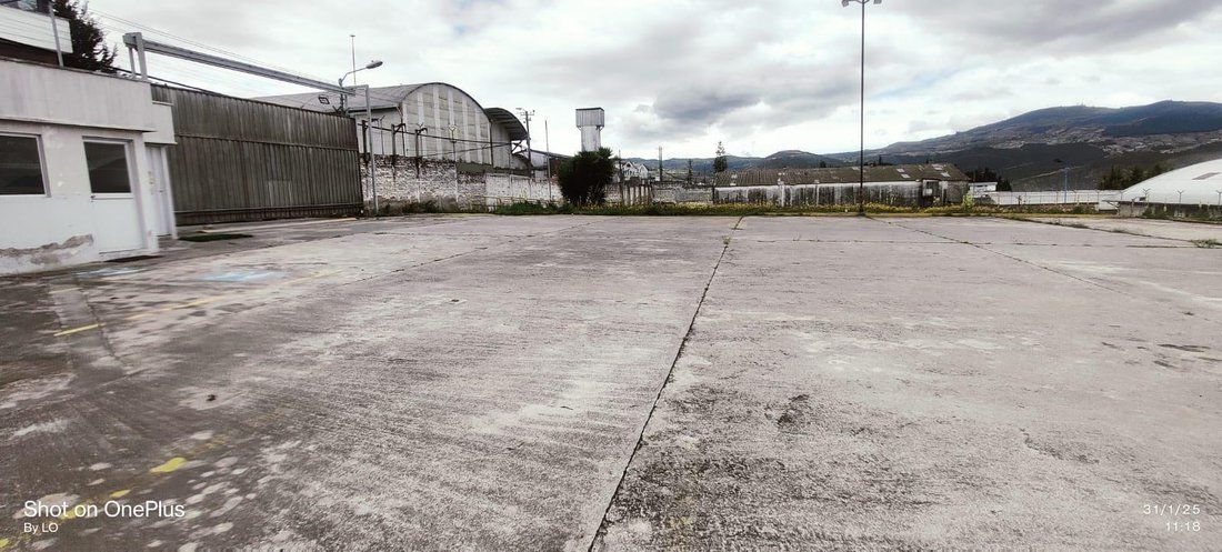 Land in Quito, Pichincha, Ecuador 1 - 18661520