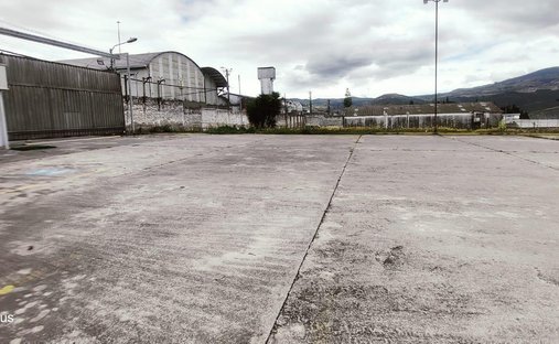 Land in Quito, Pichincha, Ecuador 1