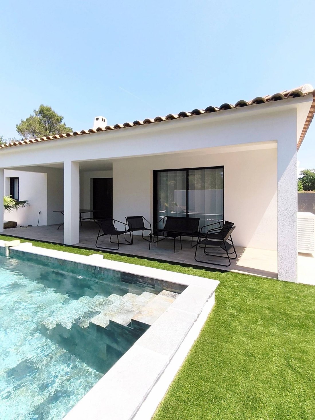Villa in Forcalqueiret, Provence-Alpes-Côte d'Azur, France 1 - 18248433